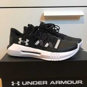 BRAND NEW! Under Armor Volleyball/court shoes.
